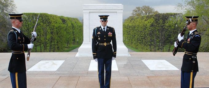 tomb of unknown soldier sentinels